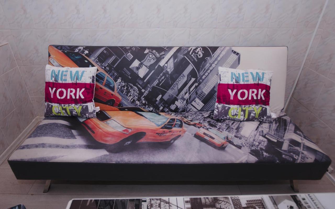 Lvc,Lac & Nyc Apartshotel Faleza Galaţi Exteriör bild