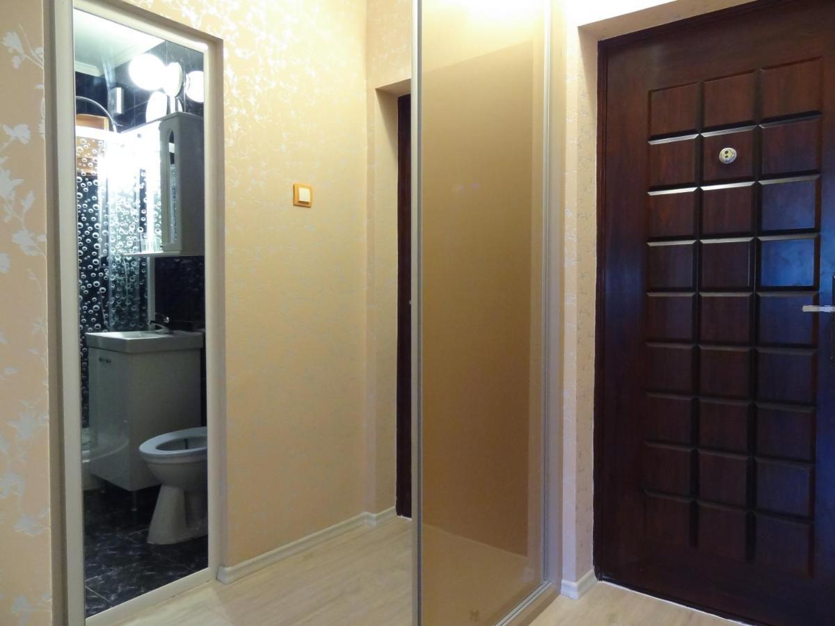 Lvc,Lac & Nyc Apartshotel Faleza Galaţi Exteriör bild